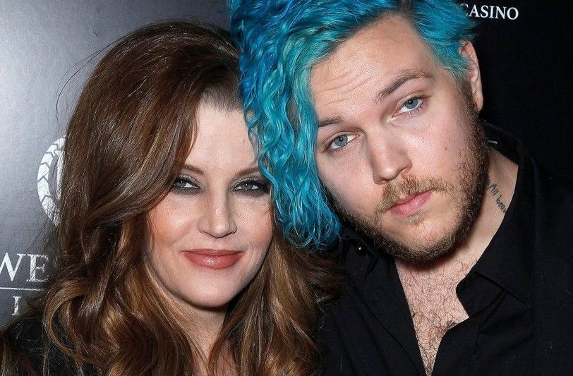 Imaginile durerii. Lisa Marie Presley, devastată și complet transformată de moartea fiului ei