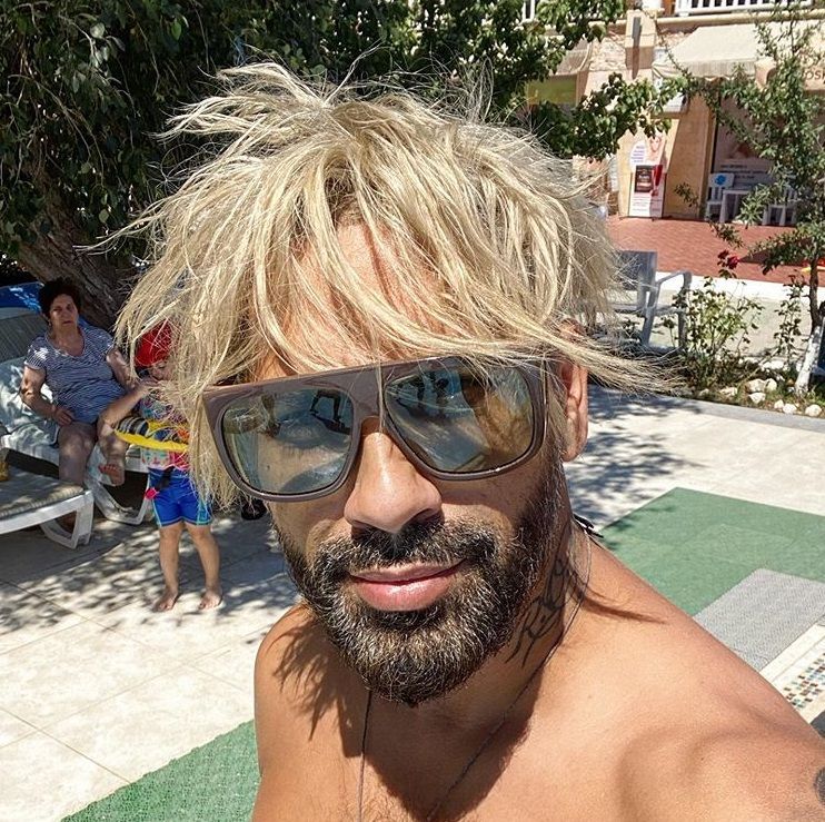 Connect-R, instastory de pe patul de la Spitalul Fundeni: &bdquo;Am fost sedat, de-aia sunt puțin spart acum&rdquo;