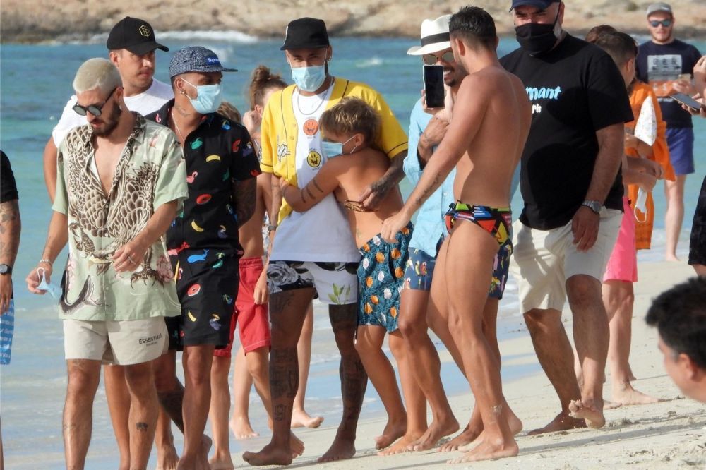 Fiul lui Neymar Jr., copia fidelă a tatălui său. Deși are numai 8 ani, băiețelul &icirc;i seamănă perfect fotbalistului