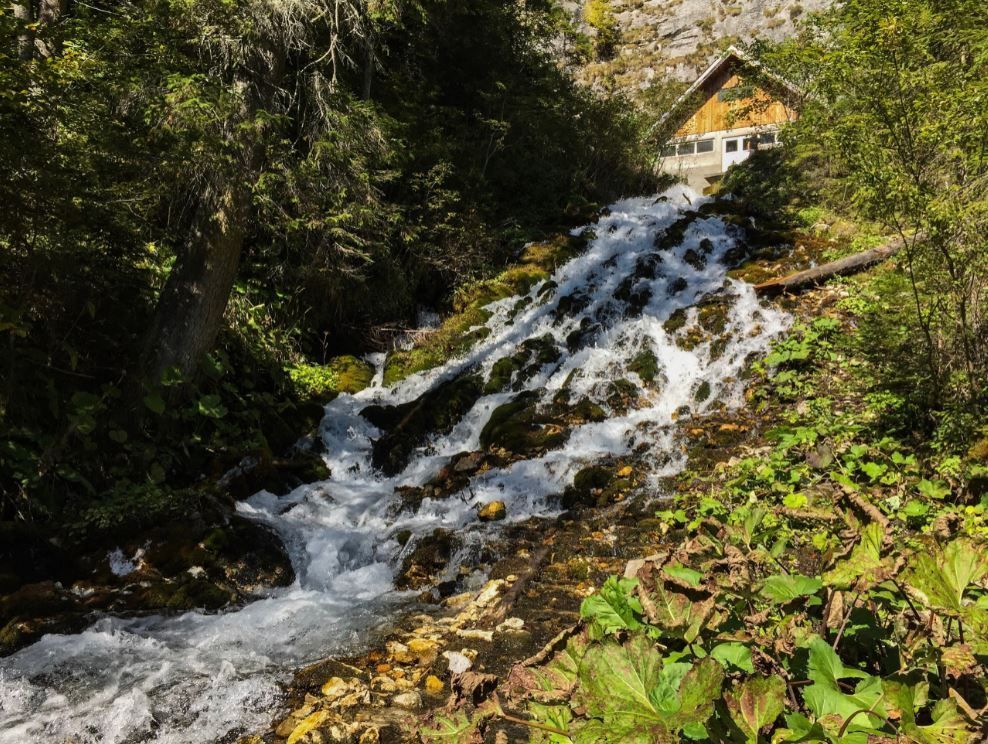 10 obiective turistice pe care nu le găsești dec&acirc;t &icirc;n Rom&acirc;nia