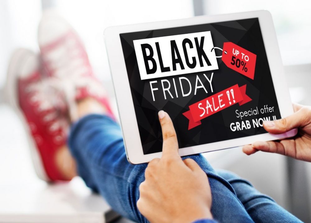 Black Friday 2020 a &icirc;nceput la Esteto.ro. Cele mai mari reduceri la cosmetice și produse de &icirc;ngrijire