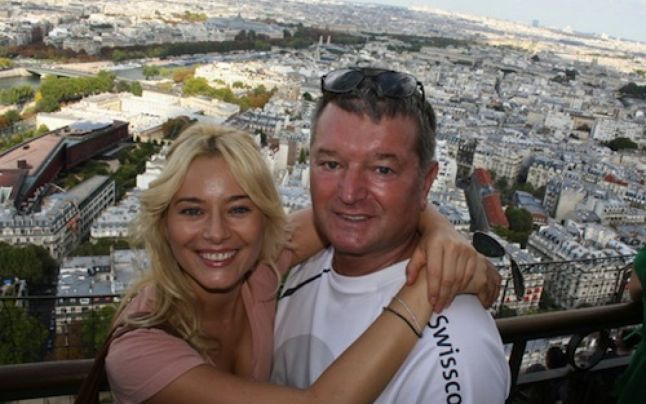 Doliu &icirc;n familia Laurei Cosoi. Tatăl ei a fost răpus de Covid-19