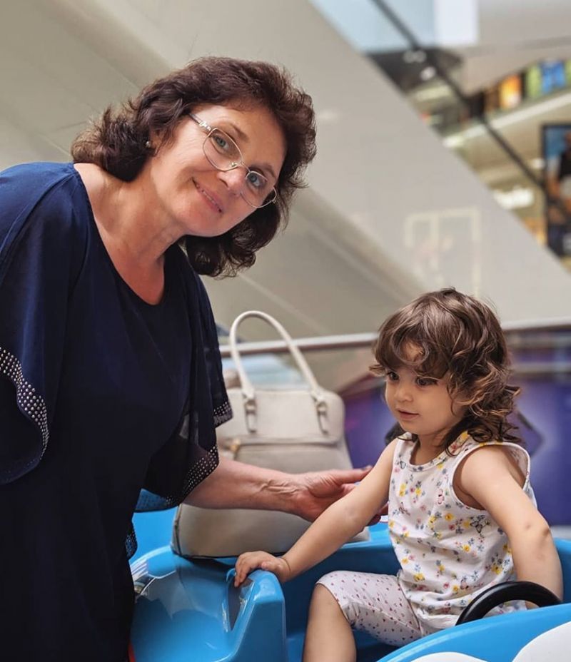 Alice Cavaleru, imagine adorabilă cu fiica ei. Asemănarea izbitoare dintre cele două