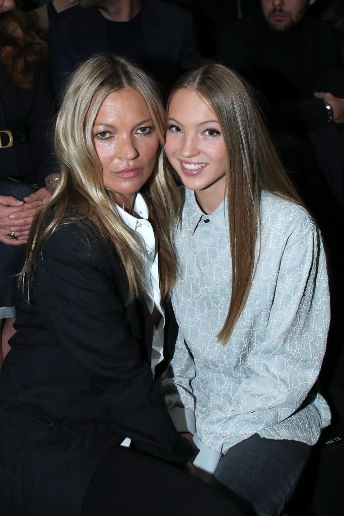 Kate Moss, splendidă pe coperta revistei Vogue! Supermodelul arată impecabil la 46 de ani
