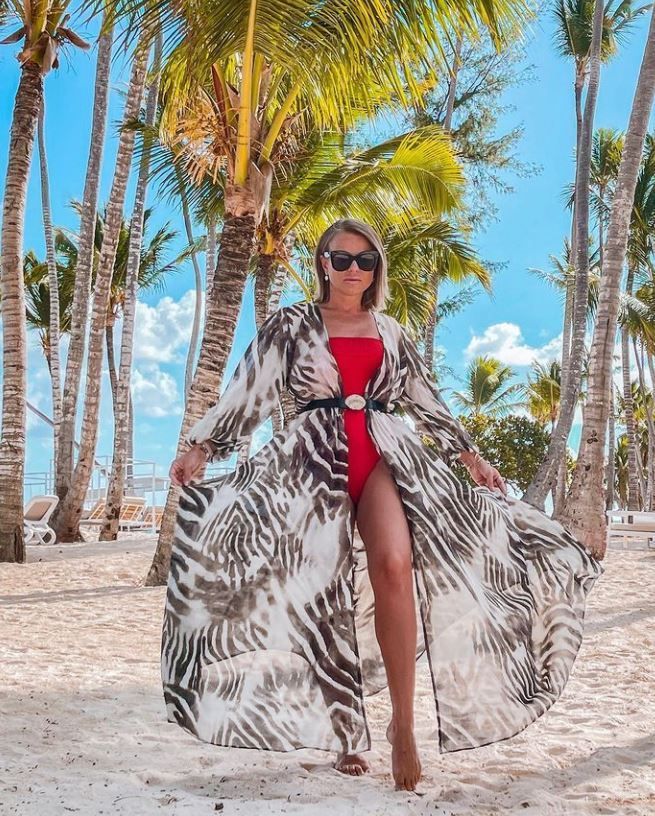 Jojo, parada costumelor de baie &icirc;n Republica Dominicană! C&acirc;t de bine arată actrița