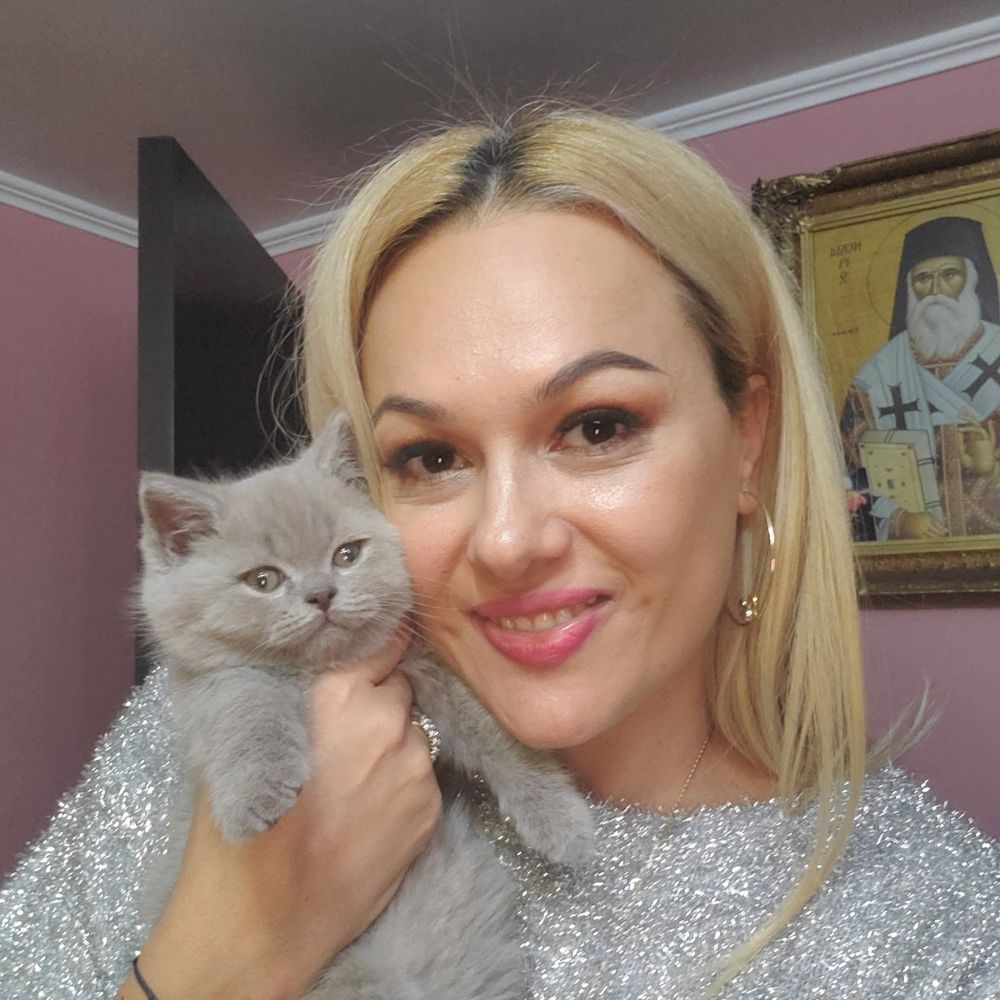 O mai ții minte pe Pisi din &rdquo;Inimă de țigan&rdquo;? Iată cum arată acum și ce băiețel simpatic are