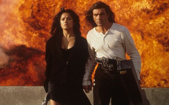 Salma Hayek, dezvăluiri despre scena intimă filmată cu Antonio Banderas &icirc;n Desperado: &bdquo;Mi-a fost frică de el&rdquo;