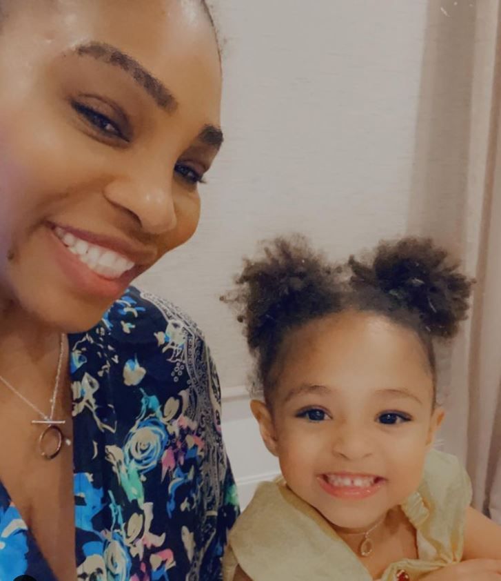 Serena Williams, ședință foto cu fetița ei, Alexis! Micuța s-a lansat &icirc;n modă la doar trei ani