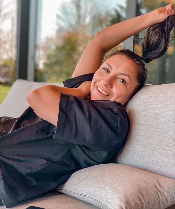 Andra, apariție neașteptată pe internet. Artista s-a fotografiat fără pic de machiaj
