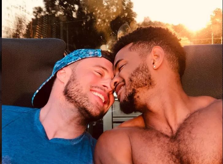 Duncan James, c&acirc;ntărețul de la Blue, dezvăluiri. Ce reacție au fanii c&acirc;nd postează poze cu iubitul său