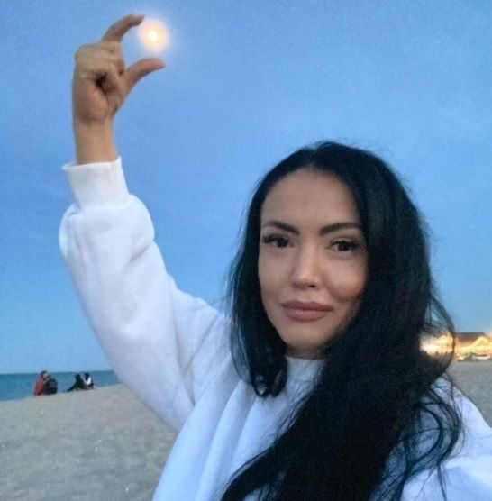 Andreea Mantea a dezvăluit de ce i-a crescut burtica! Fanii au crezut că este gravidă