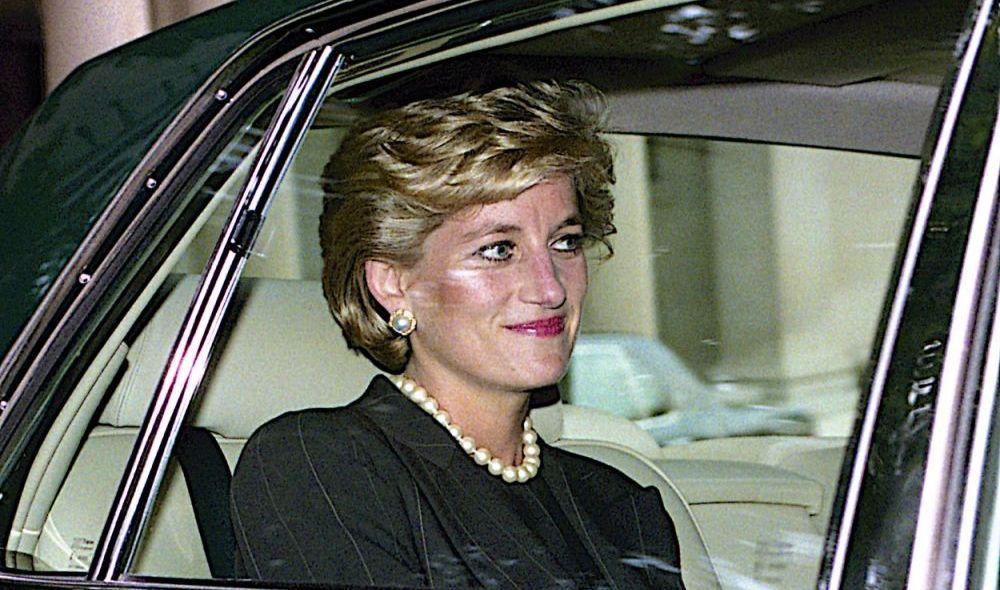 &rdquo;Doamne, ce s-a &icirc;nt&acirc;mplat?&rdquo; Ultimele cuvinte ale prințesei Diana