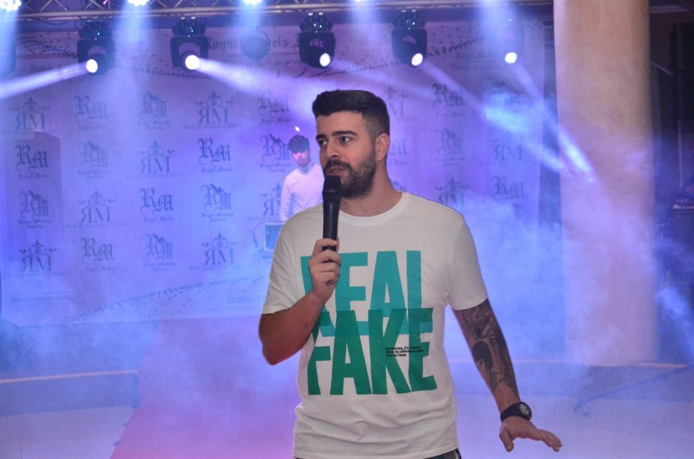 Speak s-a pozat...chel! Care au fost cele mai amuzante reacții și cu cine a fost asemănat?