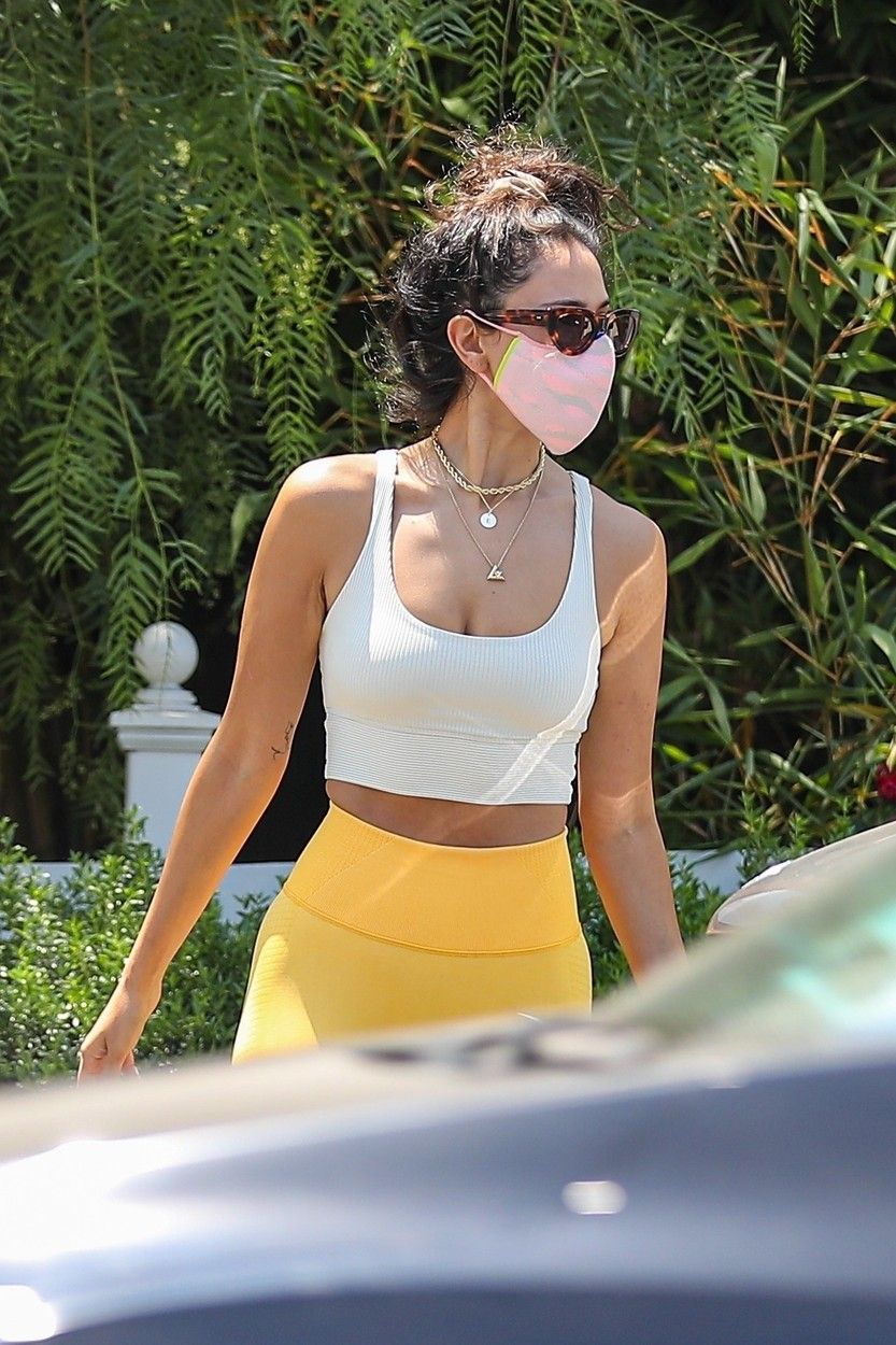 Eiza Gonzalez, super apariție pe străzile din Hollywood! A ales o ținută super mulată