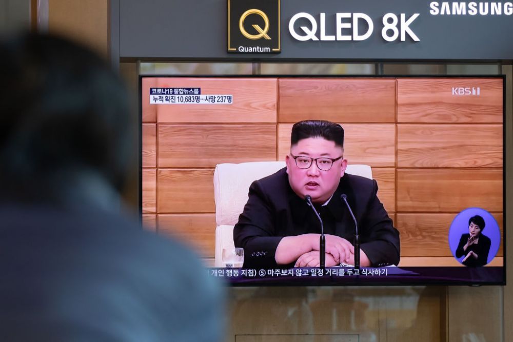 Premieră &icirc;n istorie! Ce mesaj i-a trimis Regina dictatorului nord-coreean Kim Jong Un