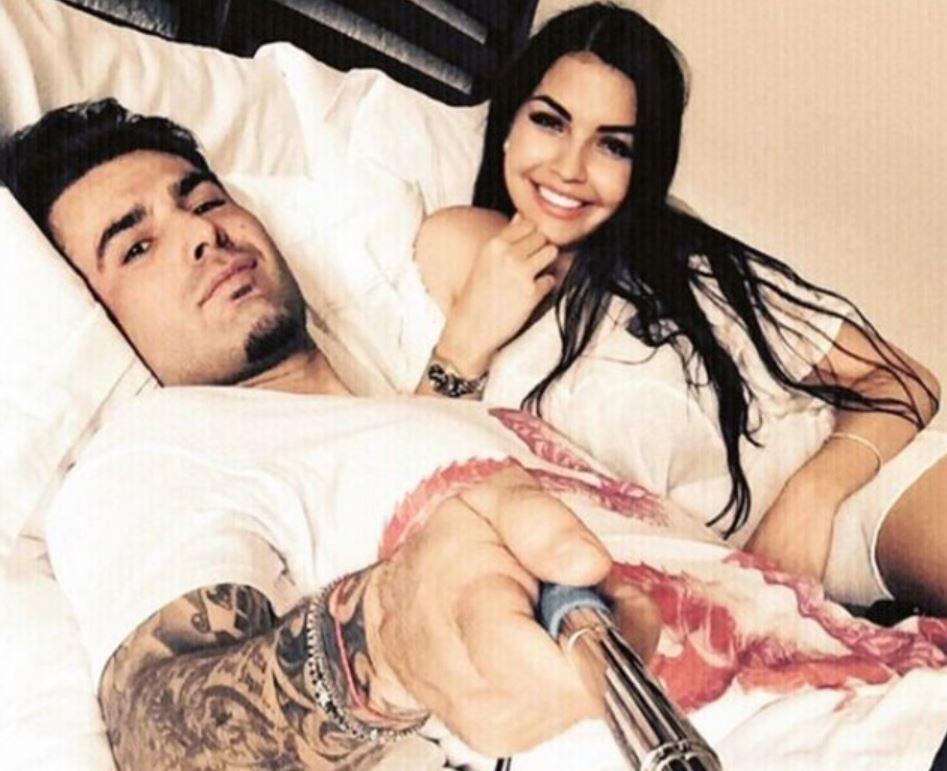 Adrian Mutu, fericit alături de fiul său cel mic. Ce mare s-a făcut Tiago, băiatul lui și al Sandrei Mutu!