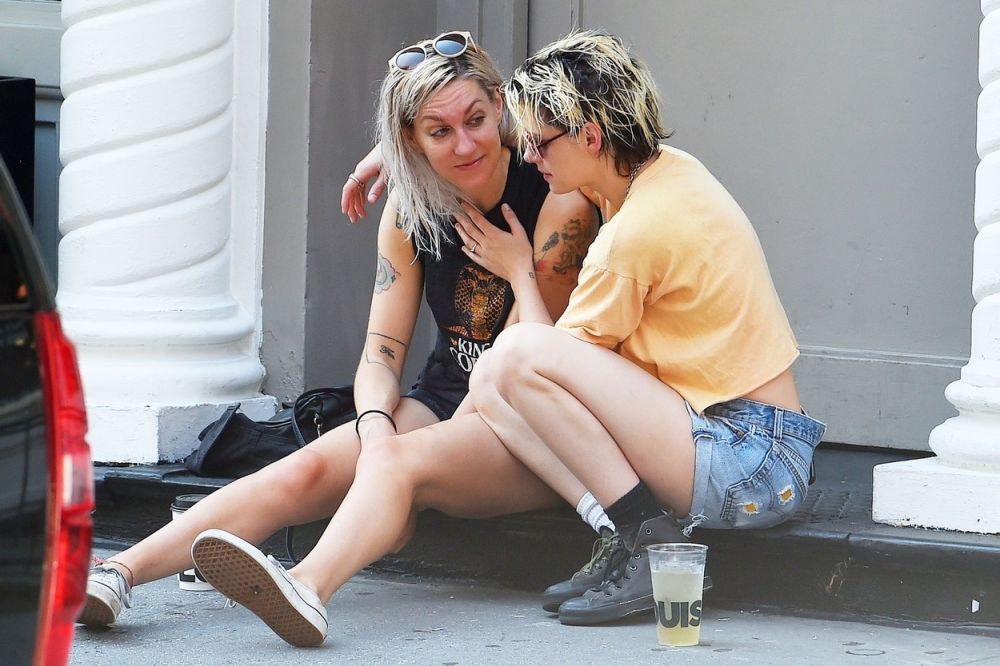 Kristen Stewart se căsătorește. &rdquo;Am vrut să fiu cerută de soție&rdquo;