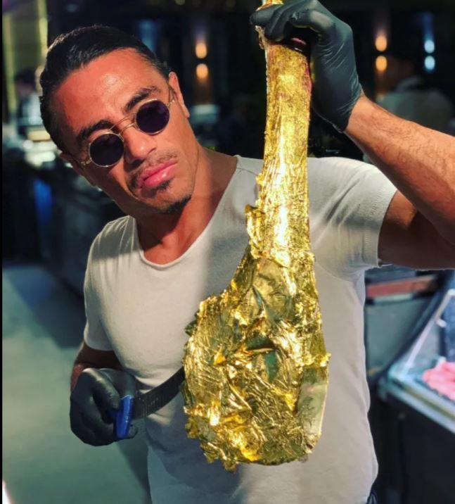 Salt Bae, dezvăluire șocantă despre friptura lui uriașă, care costă 8.400 de lei