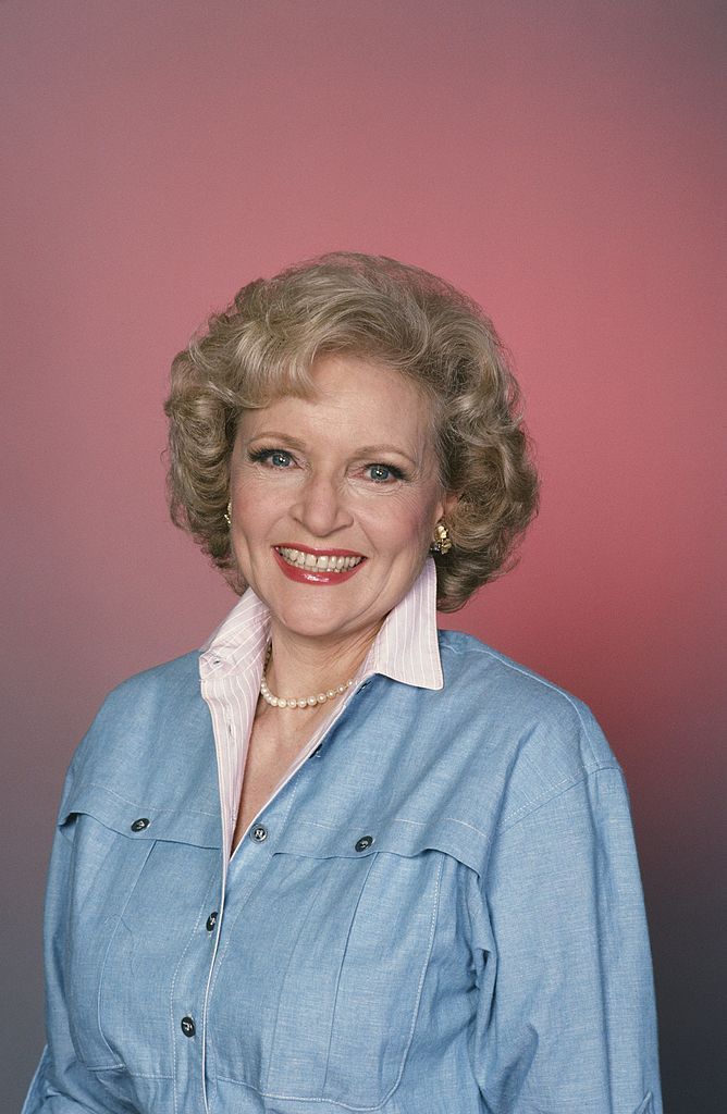 Actrița Betty White, senzațională la 100 de ani! &bdquo;Nu măn&acirc;nc nimic ce-i verde&rdquo;