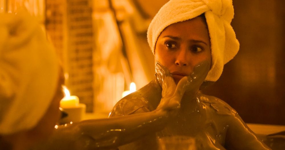 Lady Gaga, despre scena intimă cu Salma Hayek scoasă din filmul &ldquo;House of Gucci&rdquo;