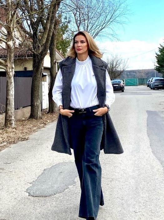 Roxana Ciuhulescu: Ana Dobrovie ne-a arătat de la &icirc;nceput semnul internațional cu degetul din mijloc