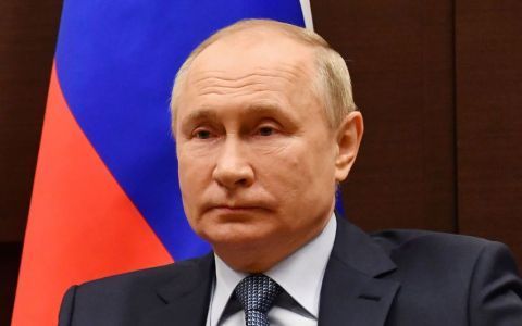 Un fost șef MI6 dezvăluie. Care este afecțiunea devastatoare de care ar suferi Vladimir Putin