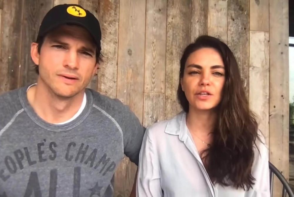 Președintele Zelenski, video call cu Mila Kunis și Ashton Kutcher