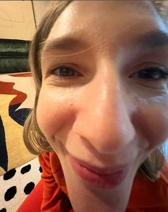 Adela Popescu: Mi-a facut Alexandru o poză. Ce frumoasa sunt prin ochii lui