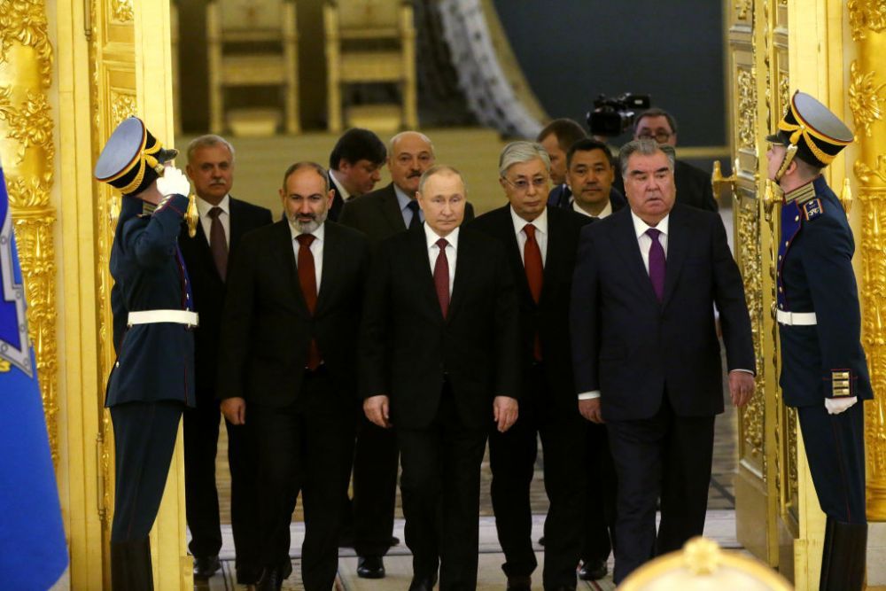 Prima apariție a lui Vladimir Putin, după ce s-a scris că ar fi fost operat de urgență