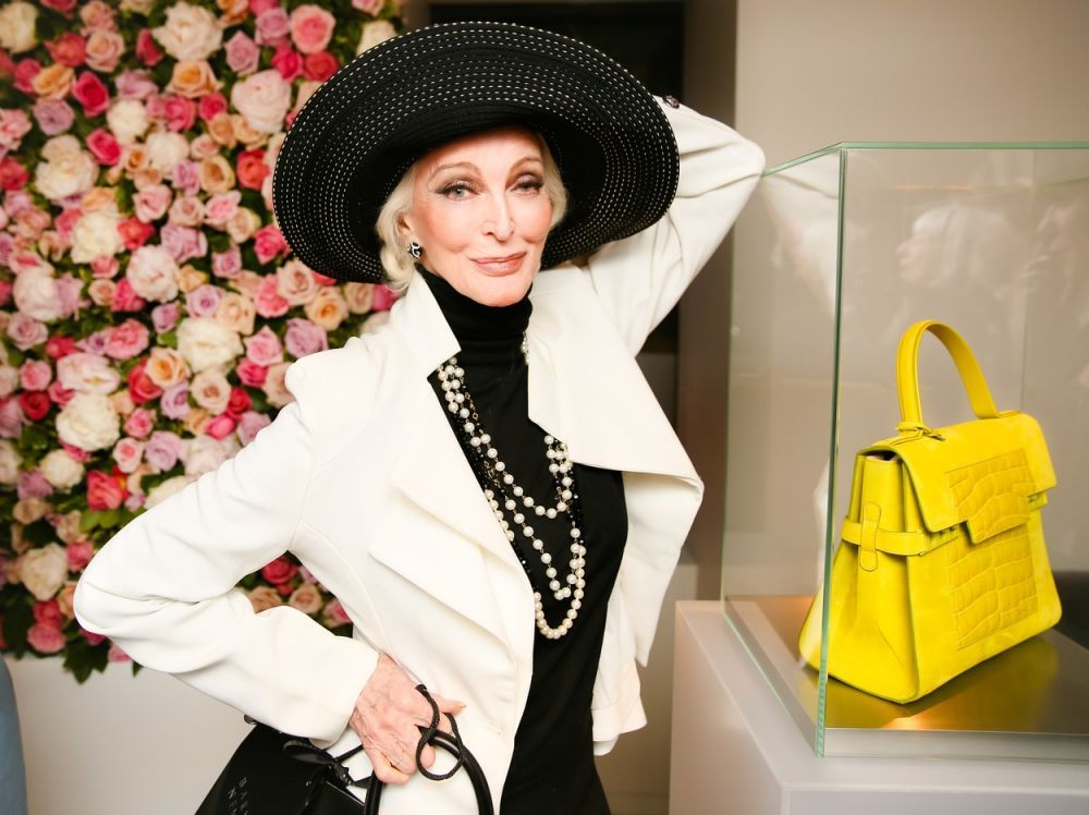 Fabuloasa Carmen Dell&rsquo;Orefice a &icirc;mplinit 91 de ani și &icirc;ncă activează ca model