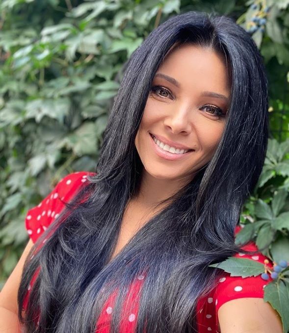 Corina Caragea, o nouă apariție &icirc;n costum de baie! Fotografia a str&acirc;ns mii de like-uri: &bdquo;Bella Marbella&rdquo;