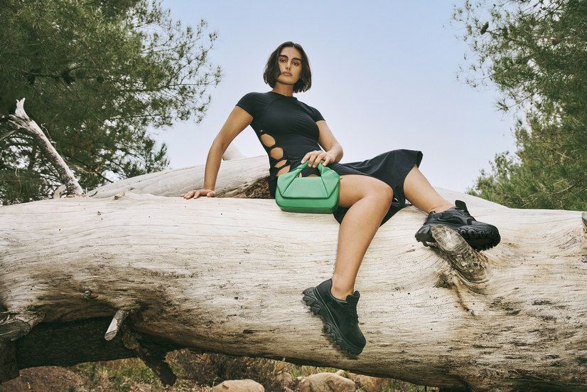 Modele de sneakers pe care orice fashionistă din lume le va adora
