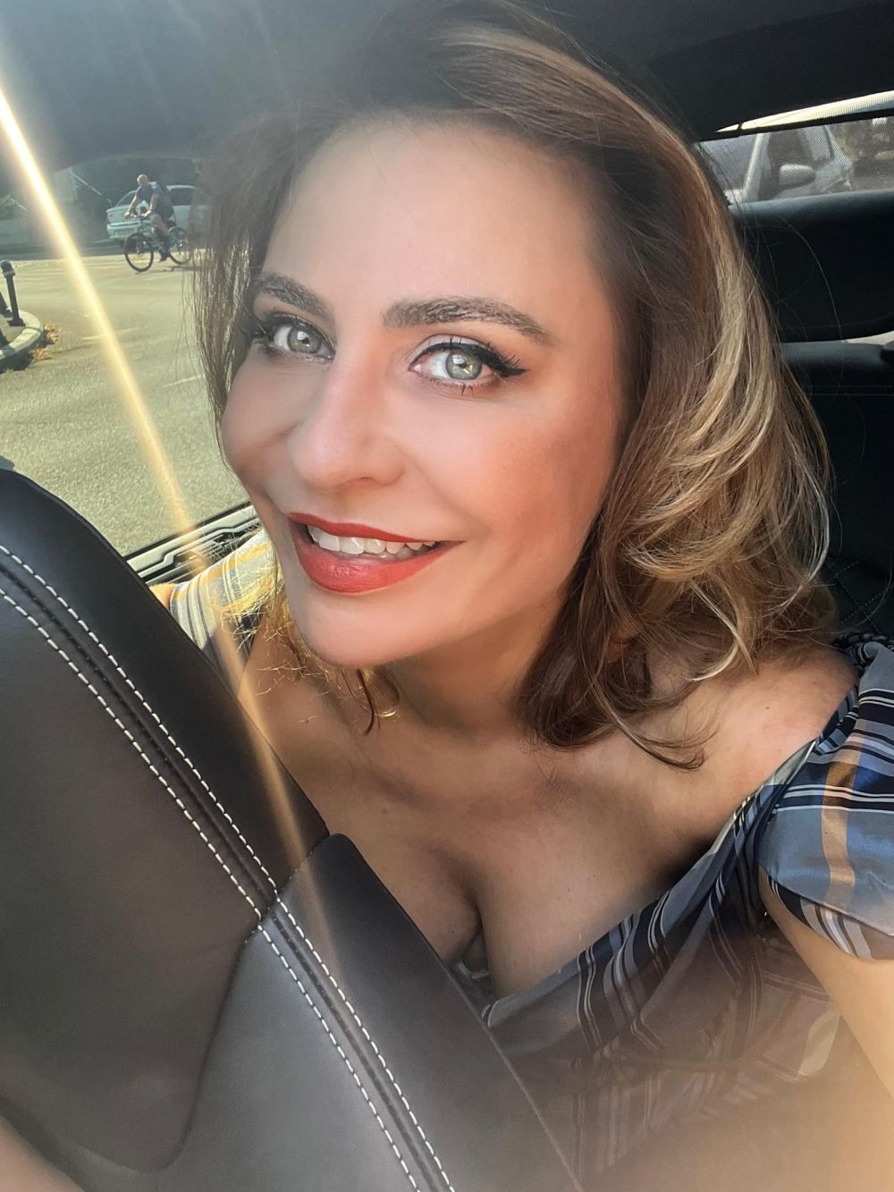 Alex Velea are datorie la Adina Buzatu: &bdquo;Are să-mi dea bani&rdquo;