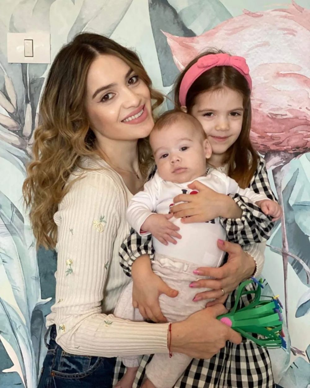 Viorel Șipoș, un familist convins. Imagini adorabile cu cei doi copii ai săi