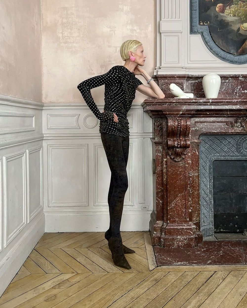 Arata așa, dar e cel mai apreciat model al momentului. Cine este Minttu Vesala, imaginea Balenciaga