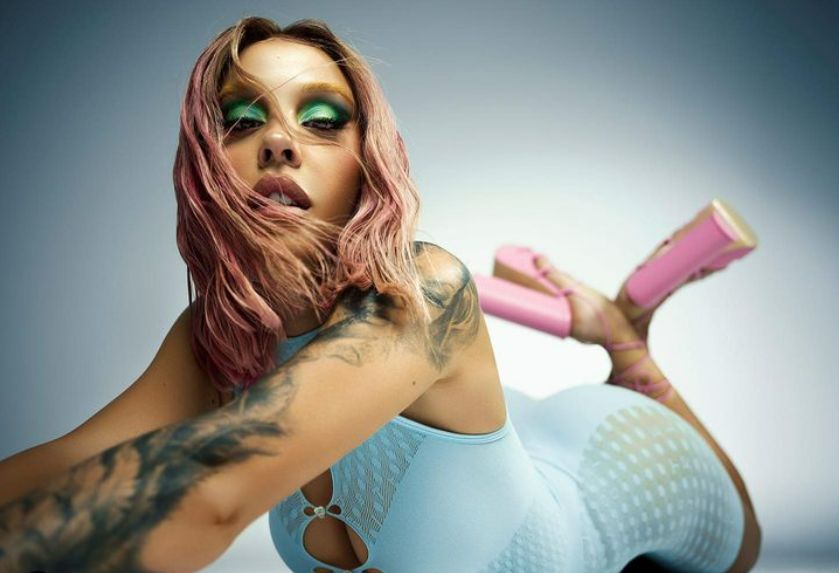 Cristina Ștefania, fotografii extrem de senzuale &icirc;n costum de baie: Safari Vibe