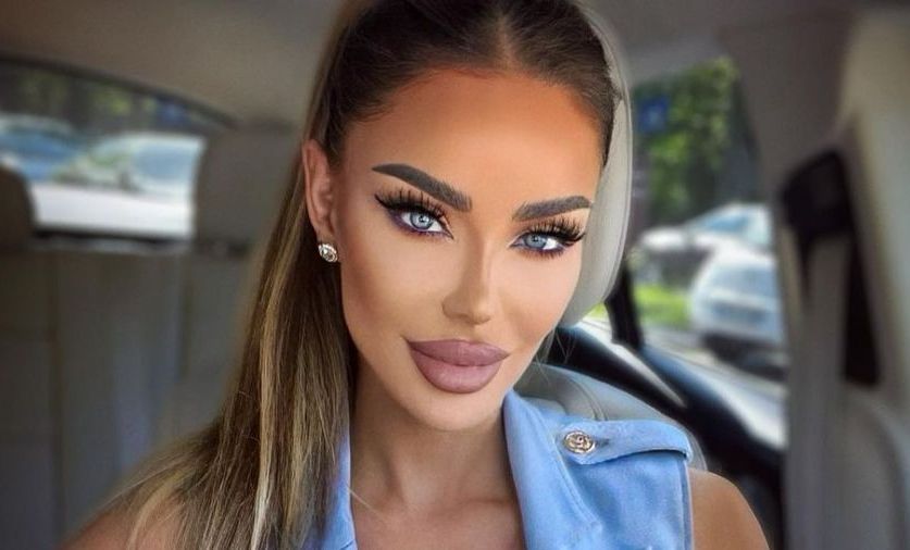 C&acirc;t costă o rochie de mireasă creată de Bianca Drăgușanu