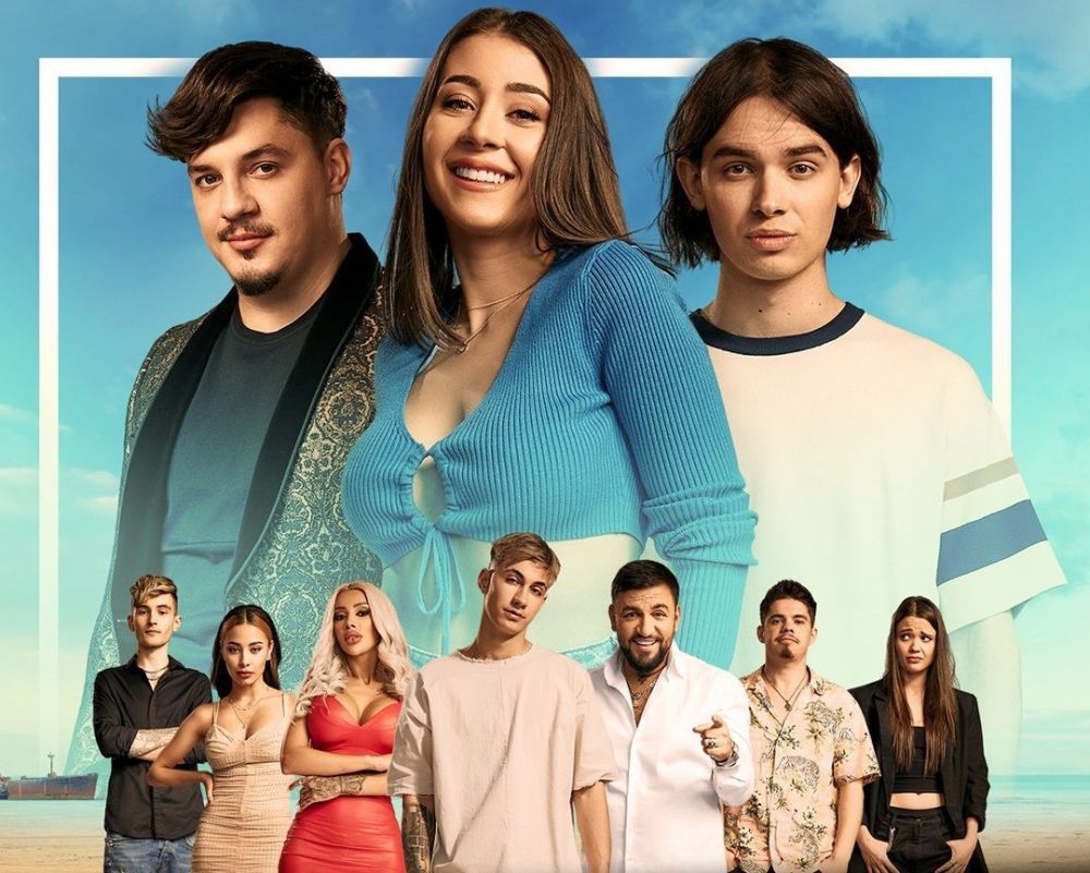 VIDEO Dans pe manele la cinema &icirc;n timpul filmului &bdquo;Romina VTM&rdquo;. Imagini controversate