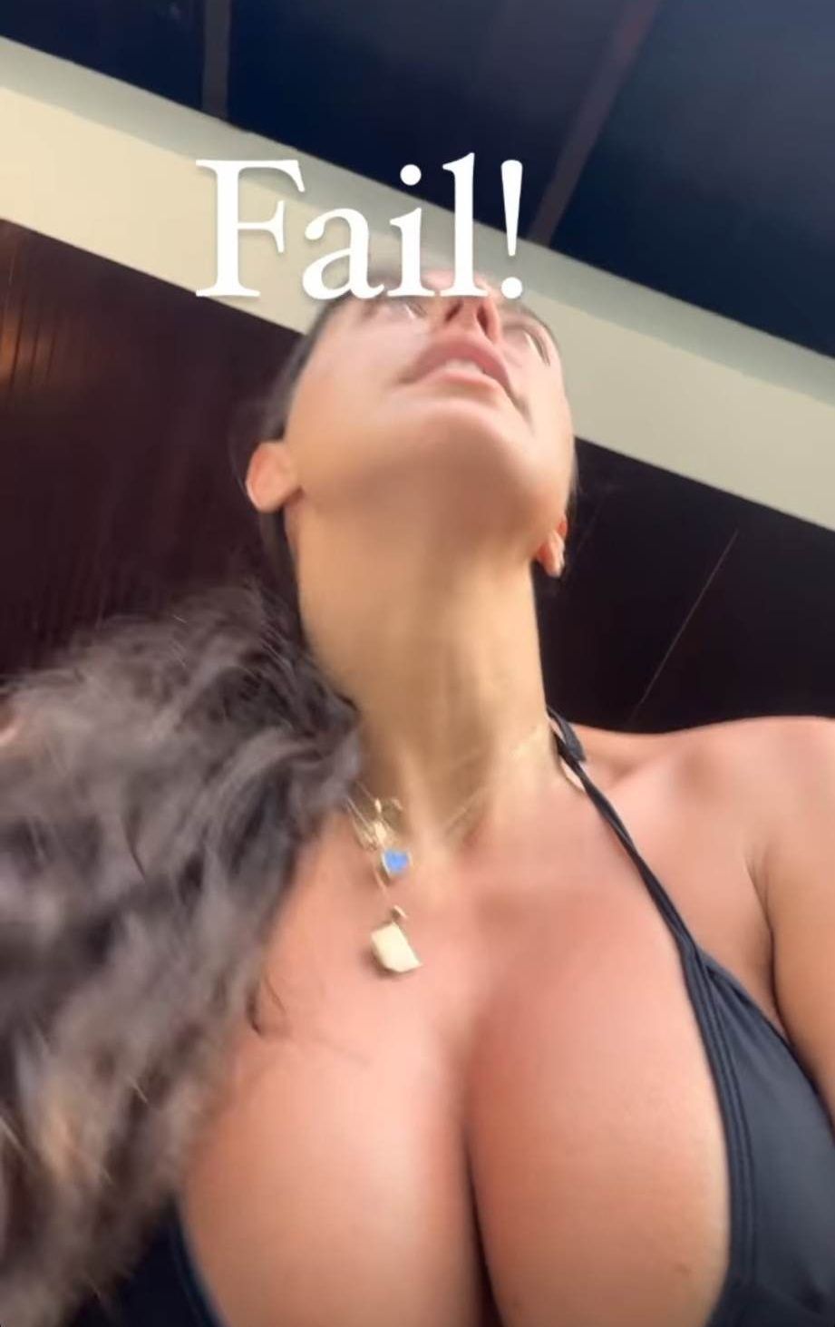 Antonia, primele imagini sexy din Maldive. Artista și-a filmat formele perfecte &icirc;n costum de baie