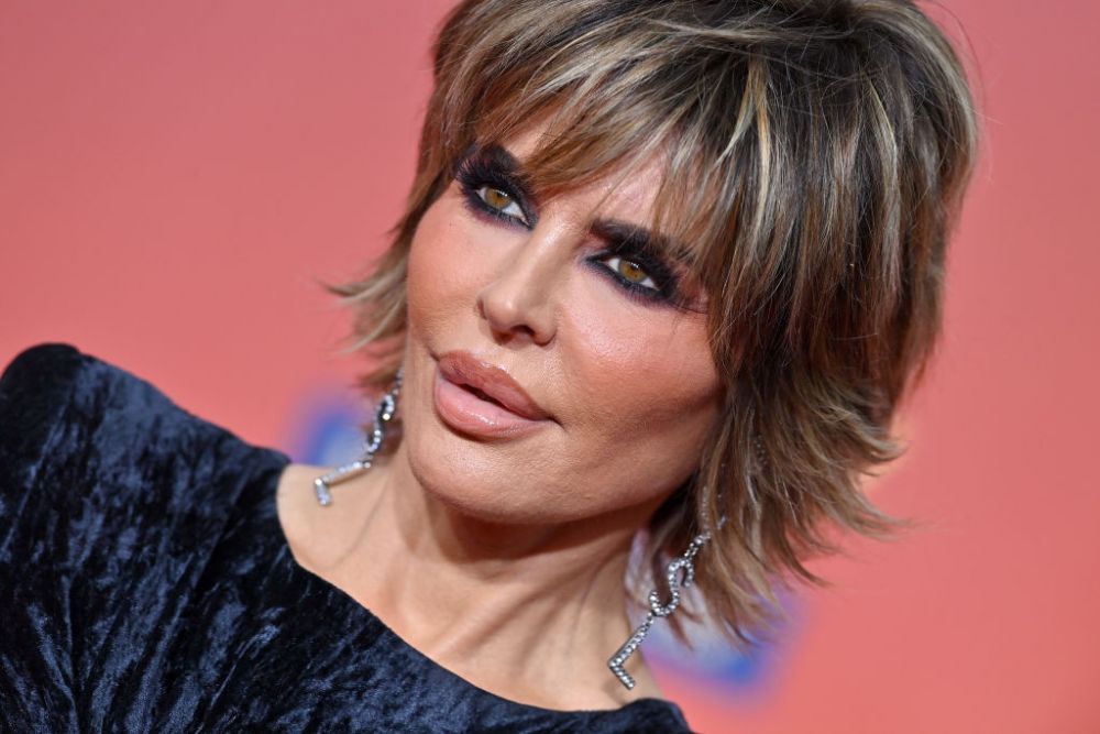 Aranjată este superbă, &icirc;nsă fară machiaj puțini ar recunoaște-o. Lisa Rinna, cu părul vălvoi și cearcăne la ultima apariție