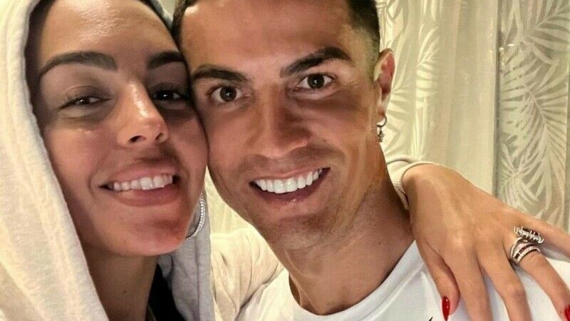 Cristiano Ronaldo a &icirc;nșelat-o pe Georgina! Două &bdquo;bombe&rdquo; sexy au spus totul: &bdquo;Am o &icirc;nregistrare video&rdquo;