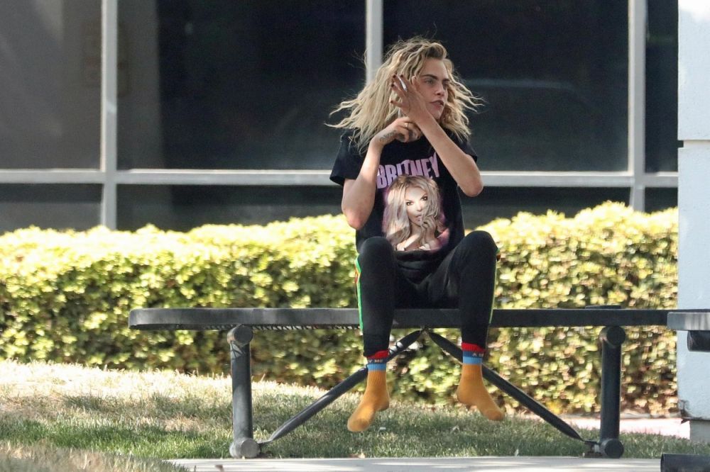 Cara Delevingne, despre abuzul de substanțe. A băut pentru prima oară alcool la v&acirc;rsta de 7 ani