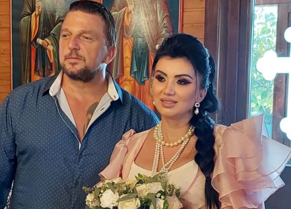 Adriana Bahmuțeanu s-a cununat religios cu George Restivan, &icirc;n Ucraina. De ce a ales acest loc