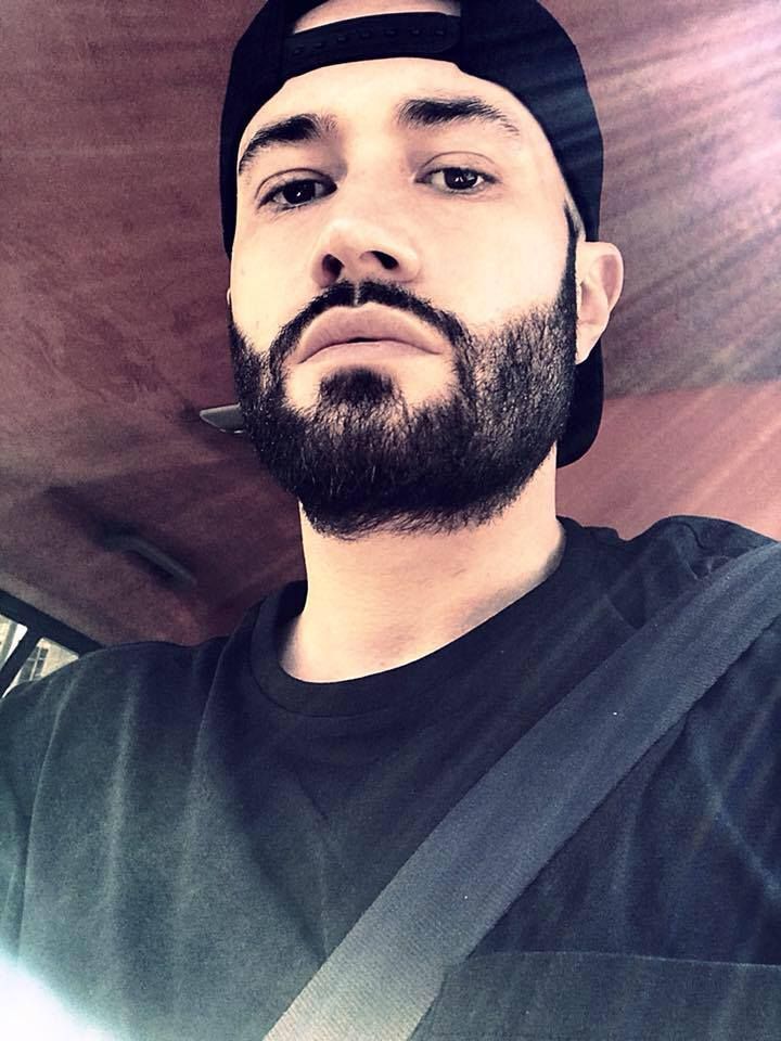 Mihai Bendeac, val de reacții după ce s-a fotografiat &icirc;n lenjerie intimă