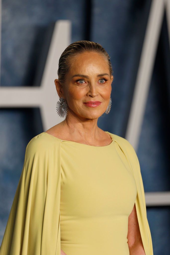 Sharon Stone, selfie &icirc;n bikini la 65 de ani. Fanii au certat-o: &ldquo;Nu era nevoie să văd asta!&rdquo;