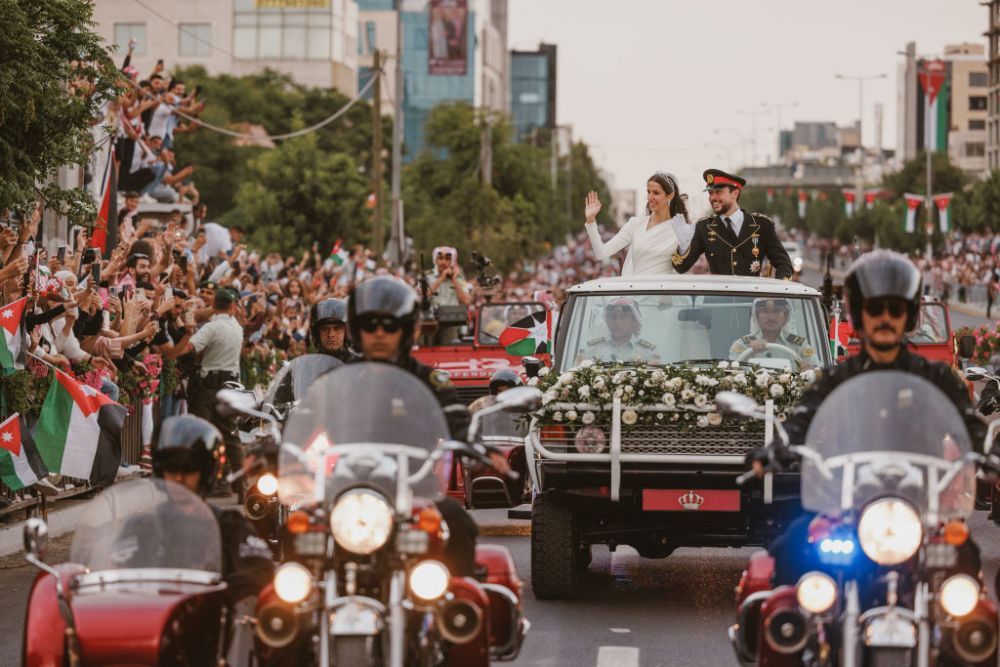 Ce rochie spectaculoasă a purtat Kate Middleton la nunta prințului moștenitor al Iordaniei
