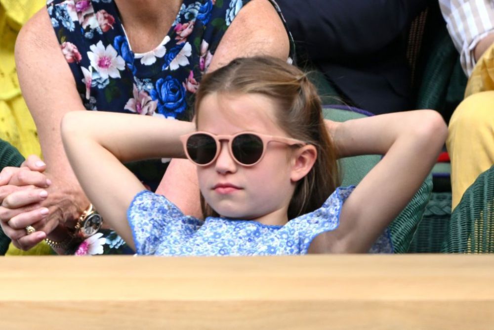 Kate Middleton și fiica ei, Prințesa Charlotte, apariție neașteptată &icirc;ntr-un bar din Londra
