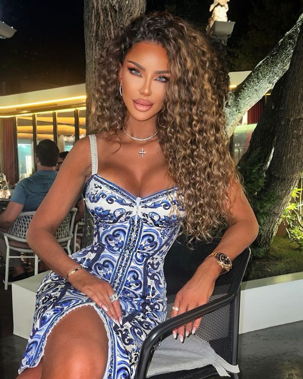 Care este motivul pentru care Bianca Drăgușanu vrea să-și micșoreze s&acirc;nii:&bdquo;Mai natural&rdquo;