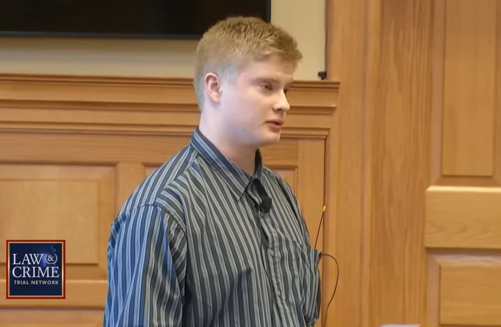 Sentință nemiloasă pentru un elev de 18 ani din Iowa care și-a ucis &icirc;n bătaie profesoara
