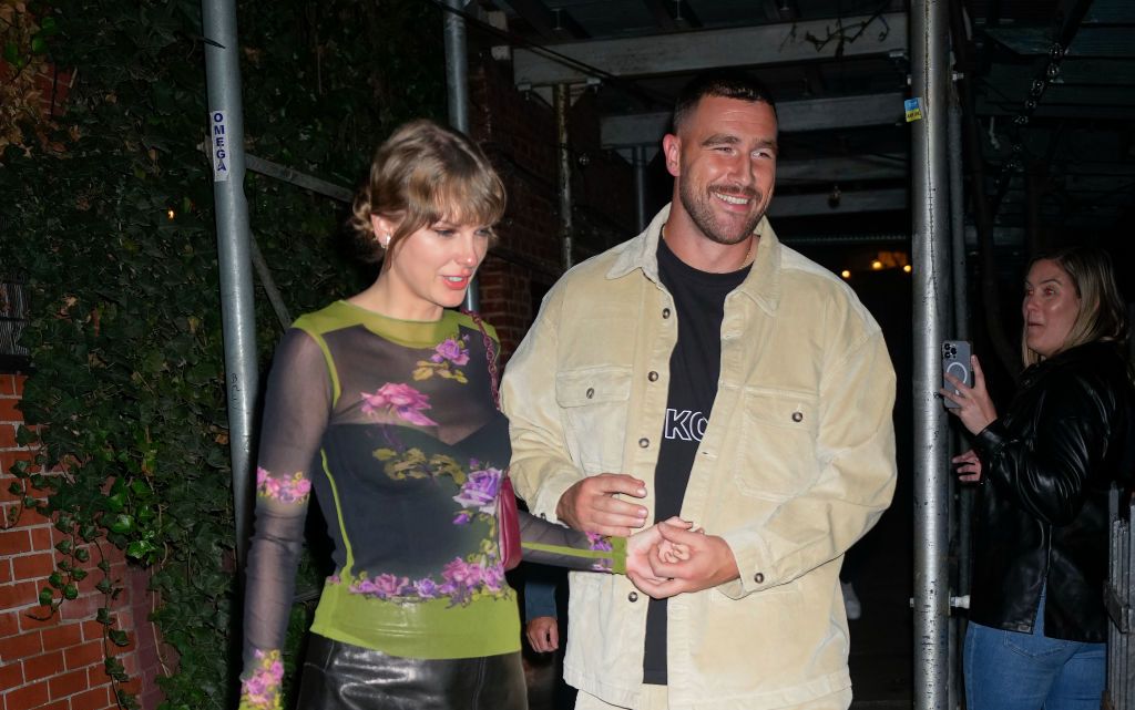Taylor Swift și Travis Kelce au plecat &icirc;ntr-o vacanță de lux, &icirc;n Bahamas. Cei doi au plătit 15.000 de euro pe noapte